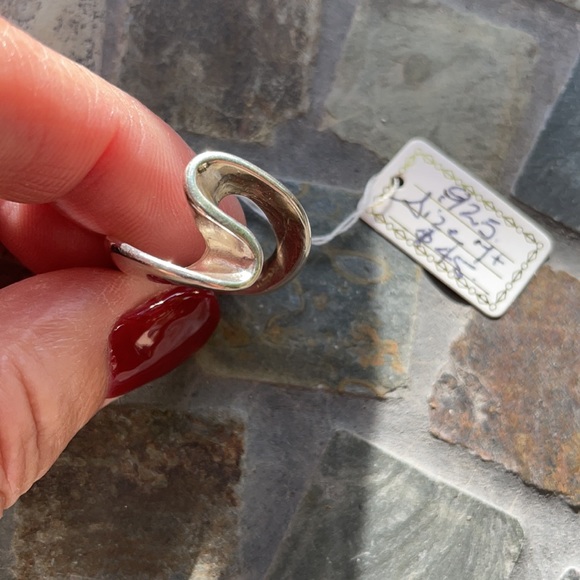 Sterling Silver Ring - Picture 7 of 9